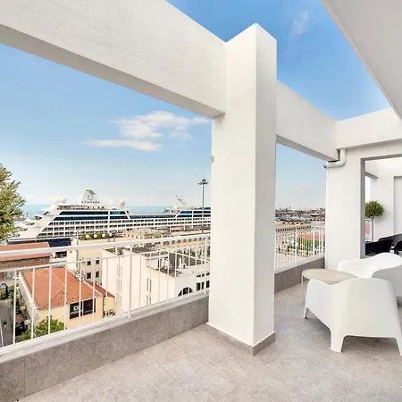 Daire Oddity Seafront Penthouse