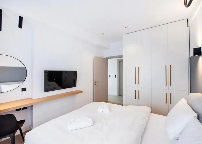 Oddity Seafront Penthouse