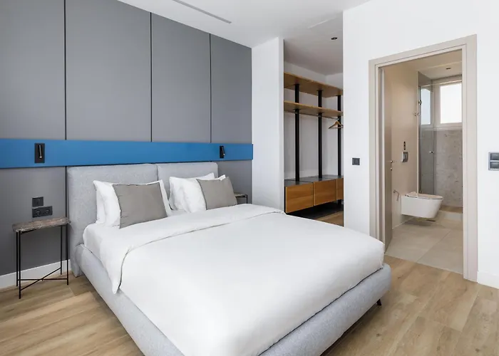 Апартаменты Oddity Seafront Penthouse Салоники