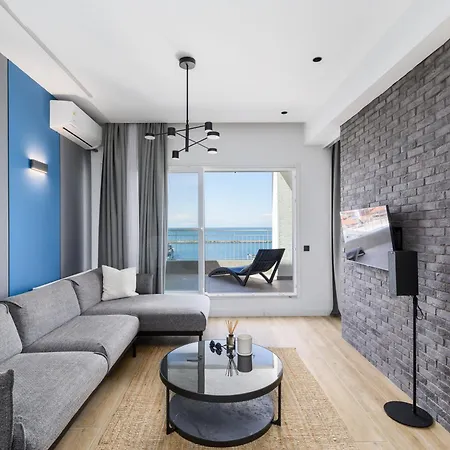 Oddity Seafront Penthouse Lägenhet