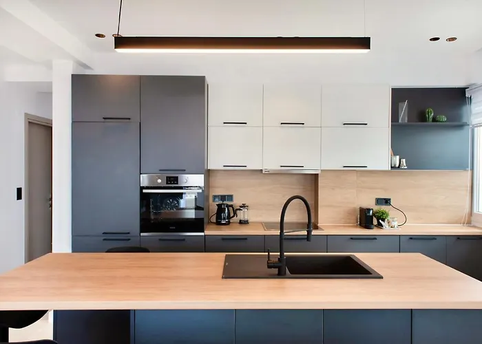 Oddity Seafront Penthouse Apartment