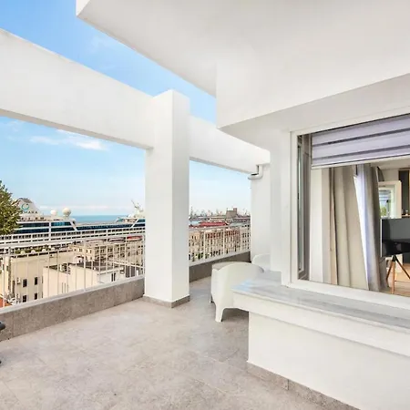 公寓 Oddity Seafront Penthouse