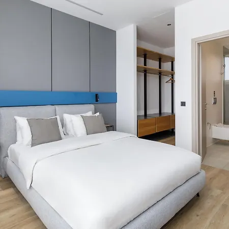 公寓 Oddity Seafront Penthouse 塞萨洛尼基