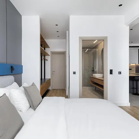 Oddity Seafront Penthouse