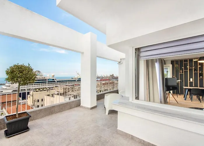 아파트 Oddity Seafront Penthouse
