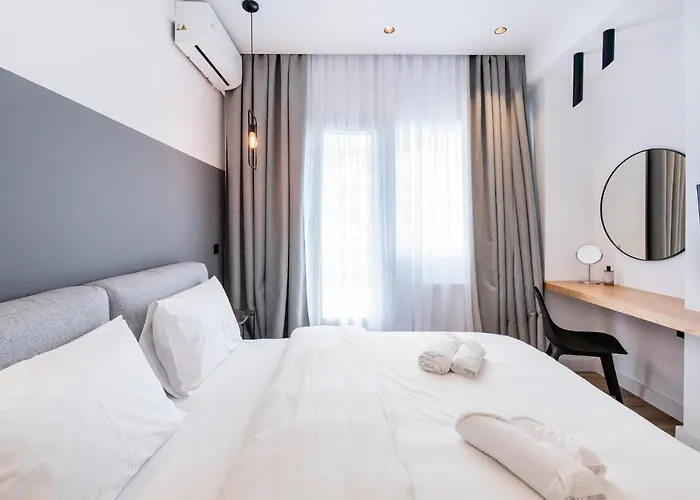 Oddity Seafront Penthouse * 테살로니키