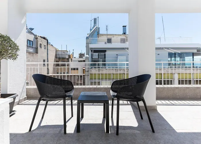 아파트 Oddity Seafront Penthouse *